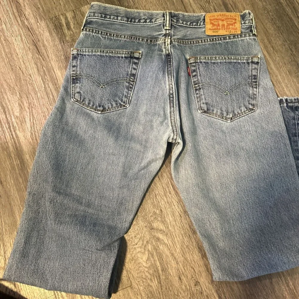 Levi’s 505 30x29 Light Wash Jean